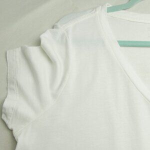 Patagonia White V- Neck Crepe T Shirt